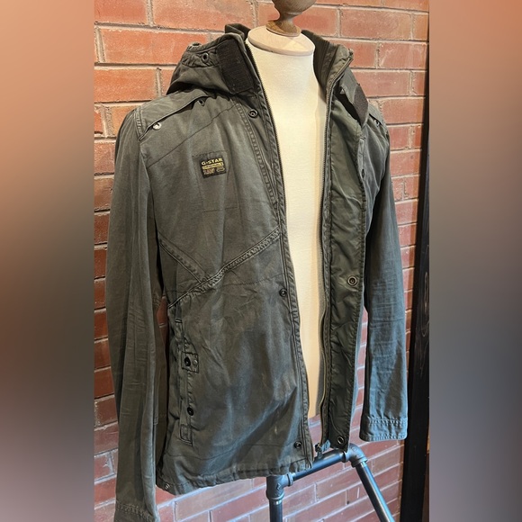 G-Star Men’s LARGE Overshirt (light jacket). Worn green. Great detailing. - Picture 4 of 7